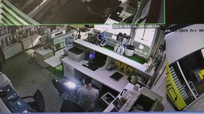 Geçici konteyner iş merkezinde yaşanan 180 bin liralık hırsızlık esnafı bezdirdi