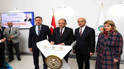 Bakan Özhaseki: "Seçim biter geçim başlar. Şimdi iş başında koşturma vakti"