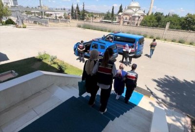 Malatya'da FETÖ operasyonunda 4 zanlı yakalandı