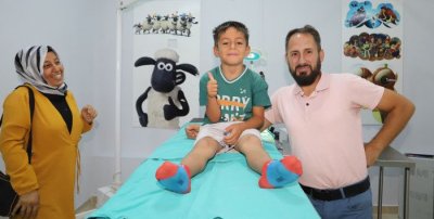 Konteyner kentlerde kalan 44 depremzede çocuk sünnet ettirildi