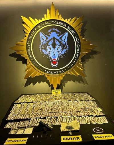 Uyuşturucu operasyonunda 4 zanlı yakalandı