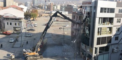 “Depremler, inşaatlar ve göç devam ederken mücbir sebep sona ermemeli”